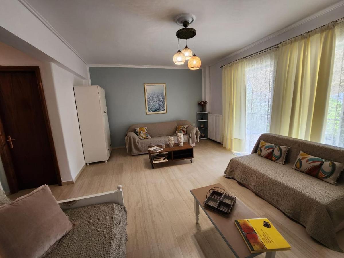 Queen Aspri Apartment 3' Min To The Beach! アンティキラ エクステリア 写真